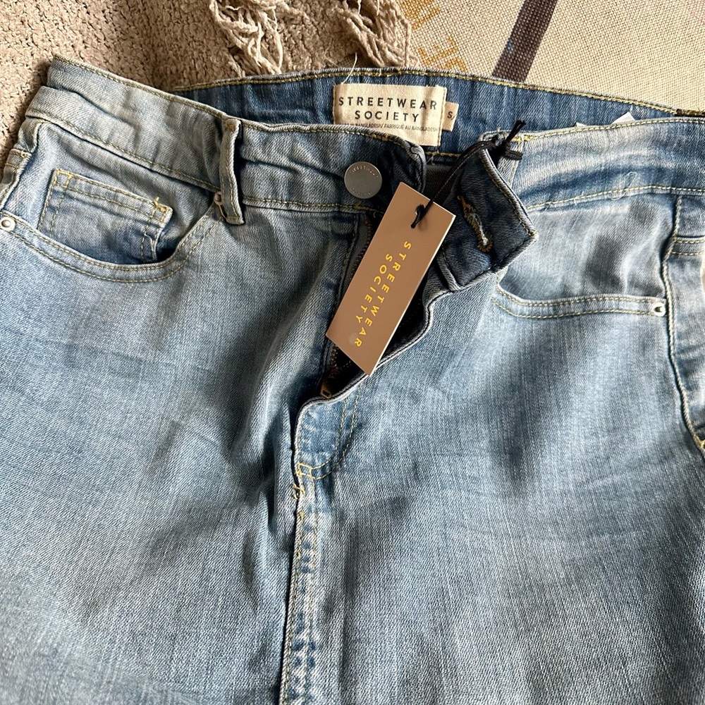 Wilfred Light Blue Denim Midi Pencil Skirt with Frayed Hem - Picture 3 of 4